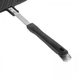 Sandwich pan handle